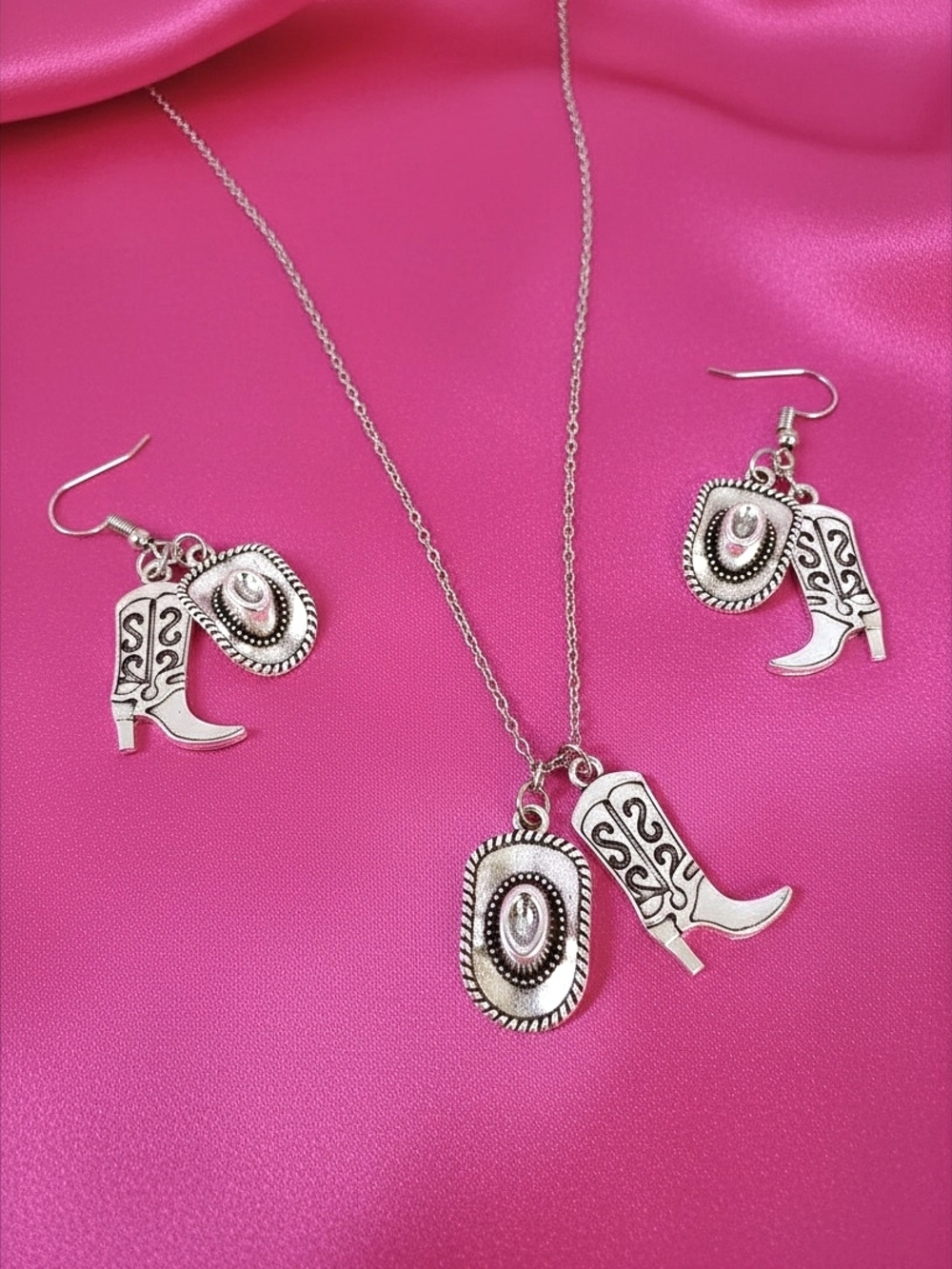 Silver Cowboy Boot & Hat Pendant Necklace and Earring Set - Western Style‎